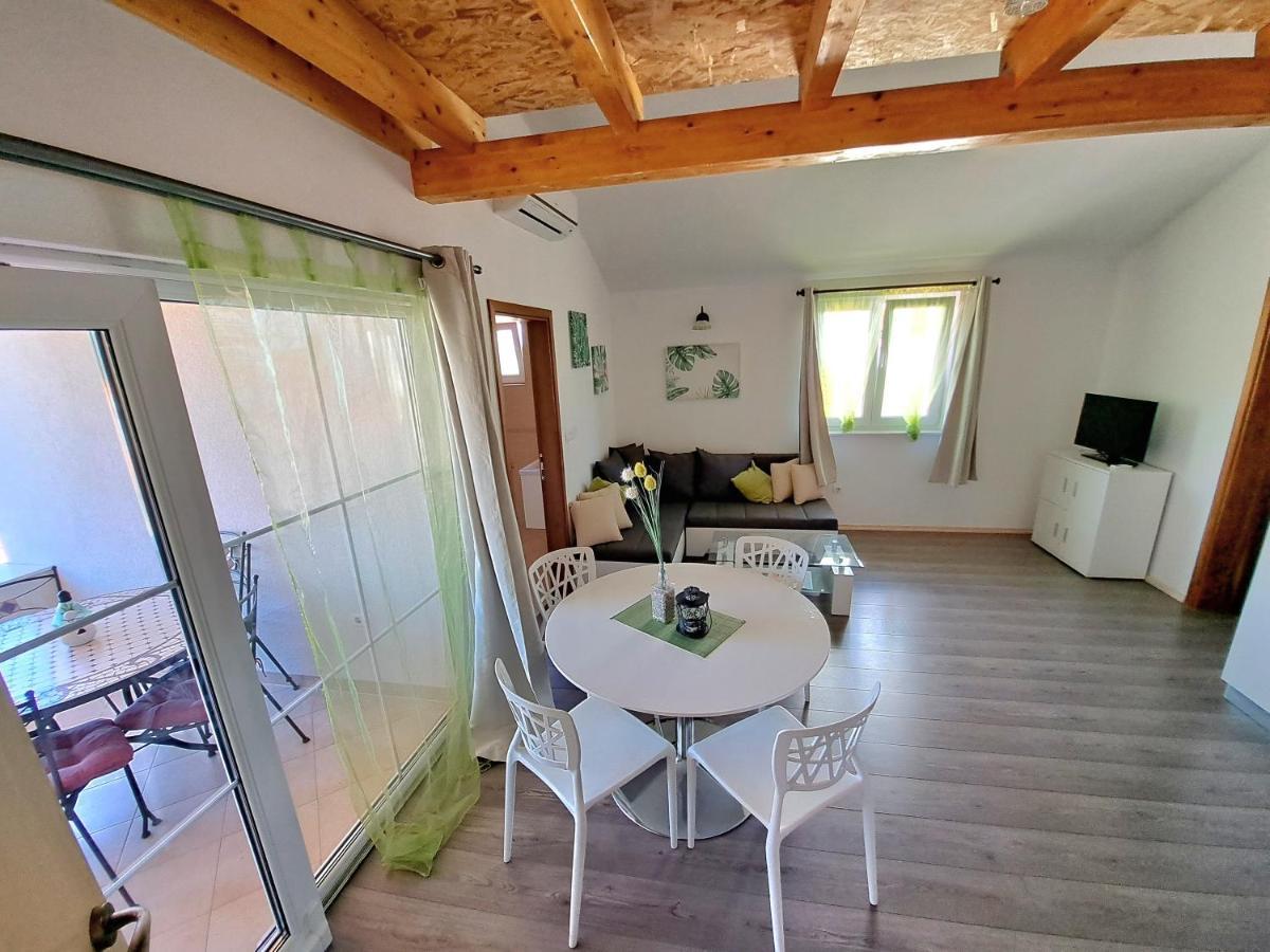 Apartment Oaza Mira Tribunj (Sibenik-Knin) Exterior foto