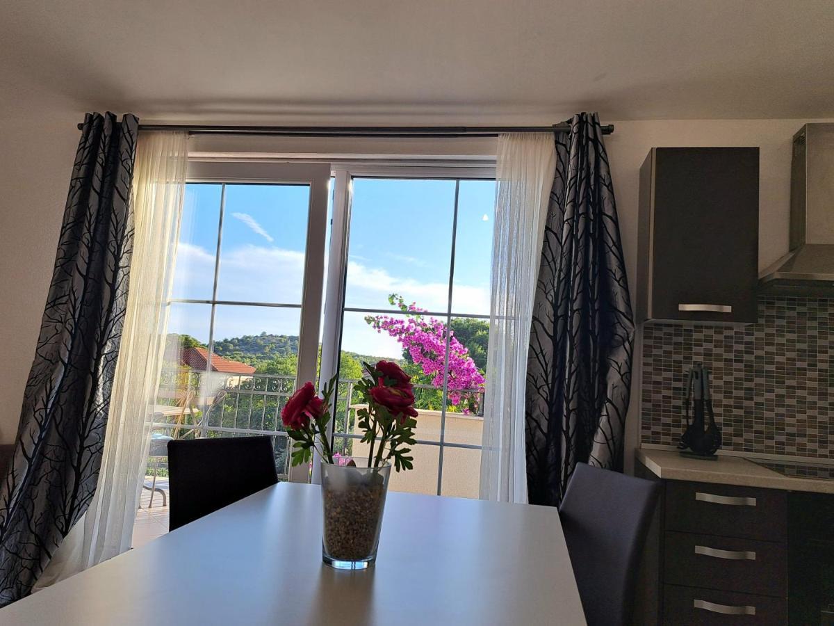 Apartment Oaza Mira Tribunj (Sibenik-Knin) Exterior foto